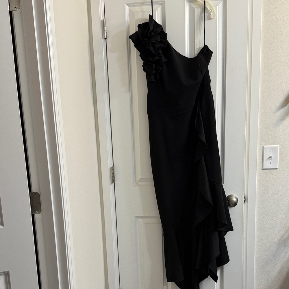 Xscape Elegant Black One Shoulder Dress with Ruffles